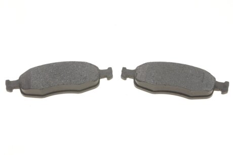 Передние тормозные колодки delphi LP782