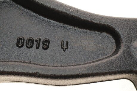 Важіль передньої підвіски delphi TC1331