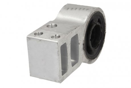 Сайлентблок переднего рычага delphi TD952W