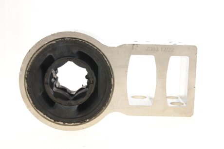 Сайлентблок переднього важеля delphi TD1066W