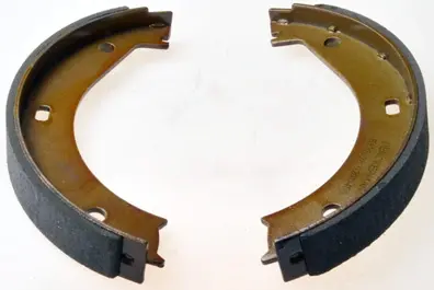 Колодки ручного (стоячого) тормоза denckermann B120038
