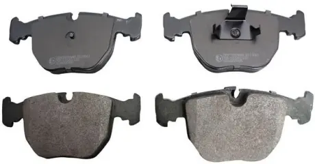 Передние тормозные колодки denckermann B110061