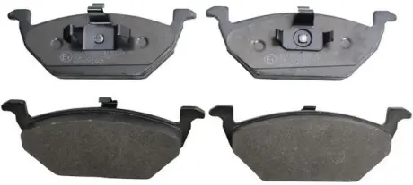 Передние тормозные колодки denckermann B110695