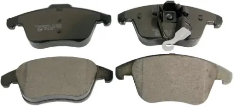 Передні тормозні (гальмівні) колодки Denckermann B110994