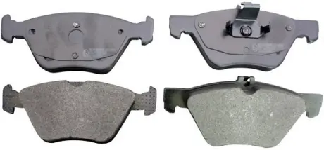 Передні тормозні (гальмівні) колодки Denckermann B110456