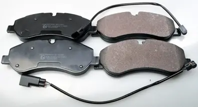 Передние тормозные колодки denckermann B111290