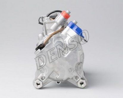 Компрессор кондиціонера denso DCP05095