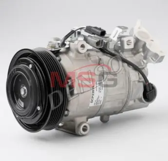 Компресор кондиціонера denso DCP23035