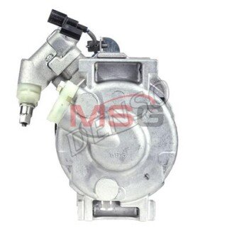 Компресор кондиціонера denso DCP40018