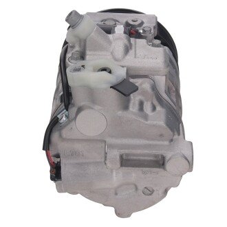 Компрессор кондиционера denso DCP17038