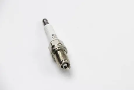 Свеча зажигания NICKEL (пр-во DENSO) denso Q16PU11