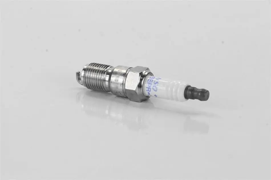 Свеча зажигания PLATINUM MAZDA, FORD, CADILLAC (пр-во DENSO) Denso PT16EPR-L13 (фото 1)