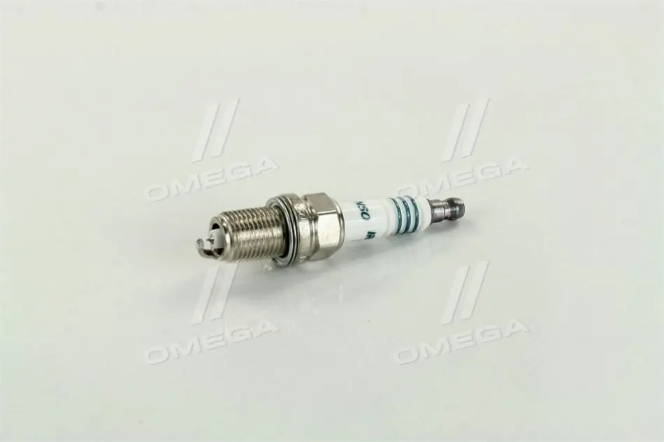 Свічка запалювання denso IQ20