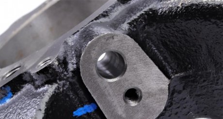 Цапфа (поворотний кулак) dp group SS24188