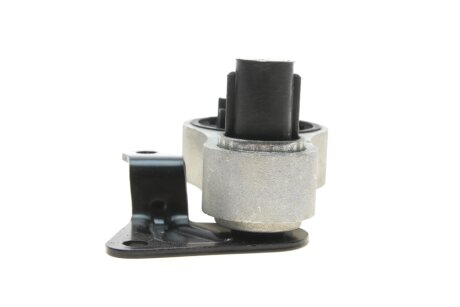 Подушка (опора) двигуна dp group B86082ONK