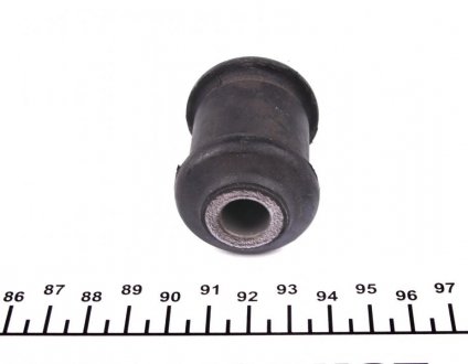 Сайлентблок переднего рычага dp group B86052