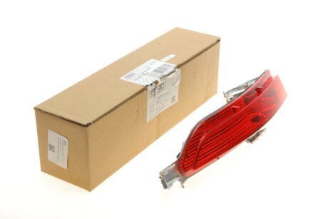 Протитуманка dpa 99451327902 на Ауди А4 б5