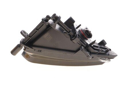 Фара противотуманна права dpa 99411787202