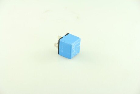 Реле dt 681036 на Сузуки Сх4