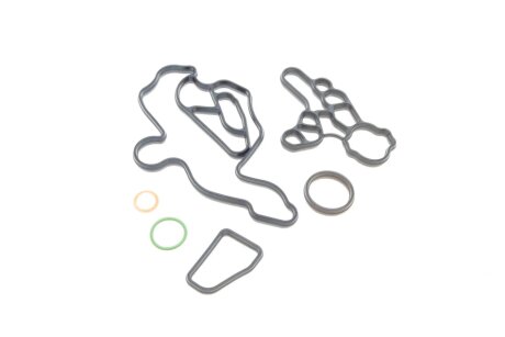 Прокладка радіатора масляного (комплект) elring 033010 на Мерседес GLA-Class H247