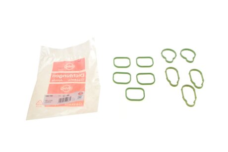 Комплект прокладок двигуна elring 246700 на Фольксваген Пассат б5