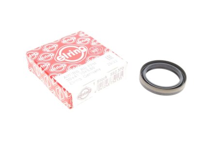 Сальник колінвалу elring 592370 на Опель Инсигния б