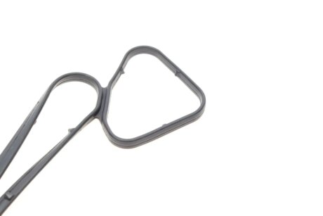 AUDI К-кт прокладок маслянного радиатора А4/А5/А6/А7/А8, Q5, Q7 08-,VW TOUAREG 3.0 10- elring 908400