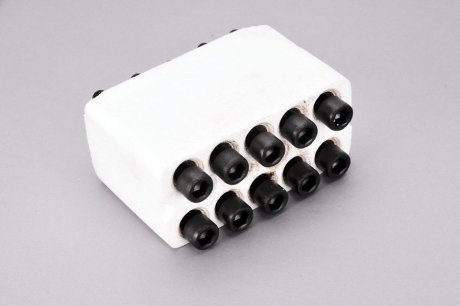 Болт головки блока elring 819832 на Фольксваген Транспортер т3