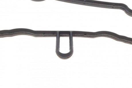 Прокладка крышки клапанов elring 724470