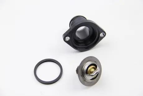 Термостат Berlingo/Scudo/Partner 1.4-1.6i 2.0i 00- (89C) с корпусом Facet 7.8191