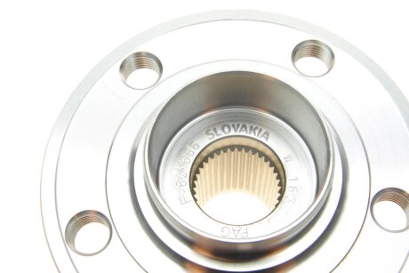 Підшипник маточини (комплект) fag 713611070