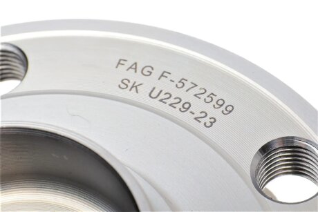 Підшипник передньої ступиці fag 713610980