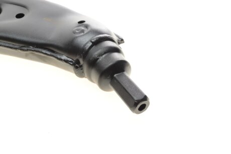 Важіль передньої підвіски fag 821006610