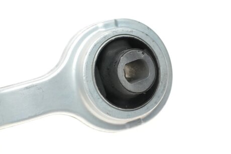 Важіль передньої підвіски fag 821021810