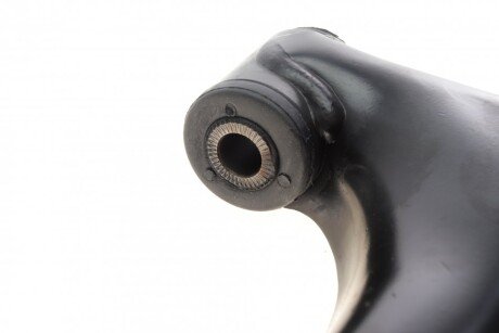 Важіль передньої підвіски fag 821081710