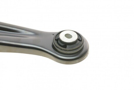 Важіль передньої підвіски fag 821081810