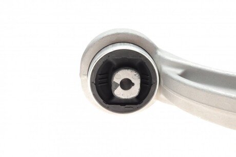 Важіль передньої підвіски fag 821101510