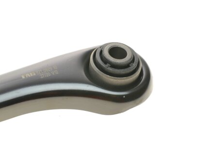 Важіль передньої підвіски fag 821102710