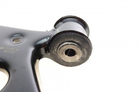 Важіль передньої підвіски fag 821114810