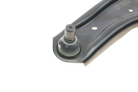 Важіль передньої підвіски fag 821119510