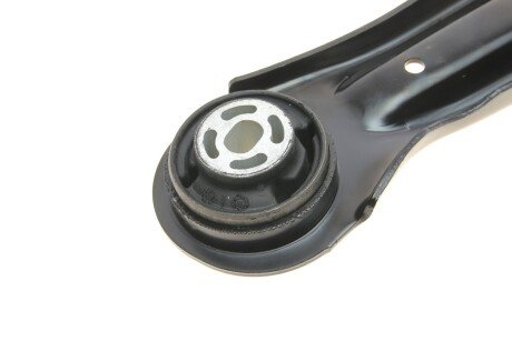 Важіль передньої підвіски fag 821119510