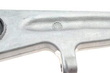 Важіль передньої підвіски fag 821121810