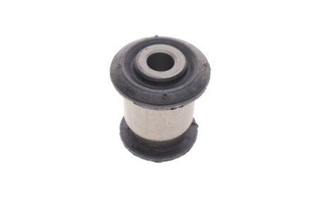 Сайлентблок переднього важеля fag 829030310