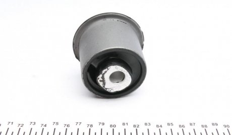 Сайлентблок переднего рычага fag 829043010