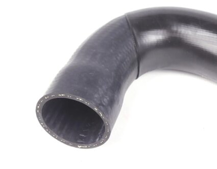 Патрубoк водяного охлаждения двигателя, снизу, от двигателя к радиатору MB (FEBI) febі Bilstein 14017 на Мерседес W140