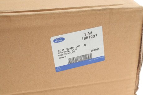 Радиатор интеркулера ford CC119L440AF
