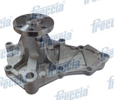 Водяная помпа (насос) freccia WP0507 на Мазда Сх 7