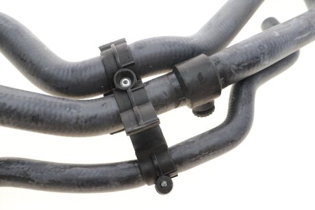 Патрубоки отопителя gates 021899