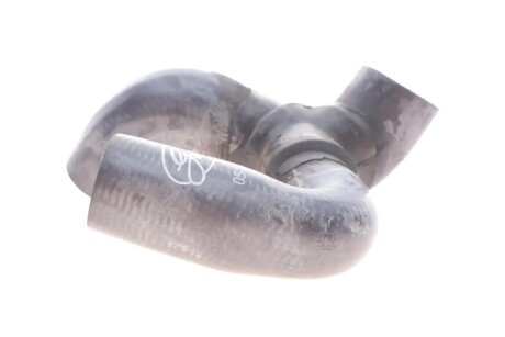 Патрубок системы охлаждения gates 053243