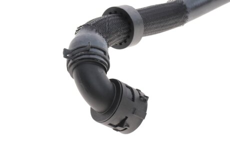 Патрубок радиатора нижний gates 053333